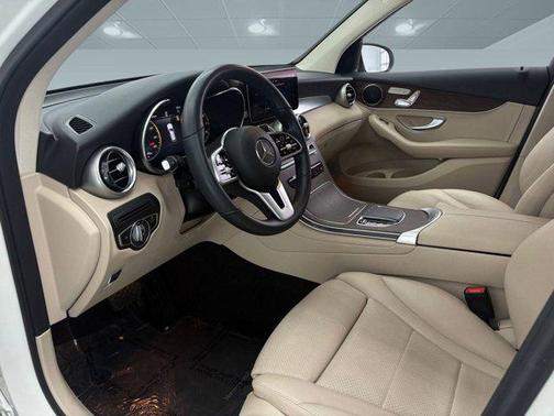 2022 Mercedes-Benz GLC 300 Base