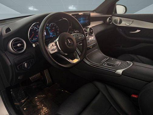 2021 Mercedes-Benz GLC 300 Base
