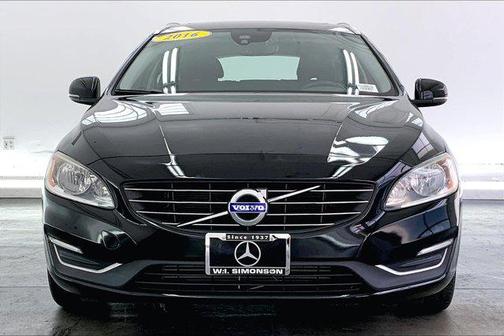 2016 Volvo V60 T5 Drive-E Premier