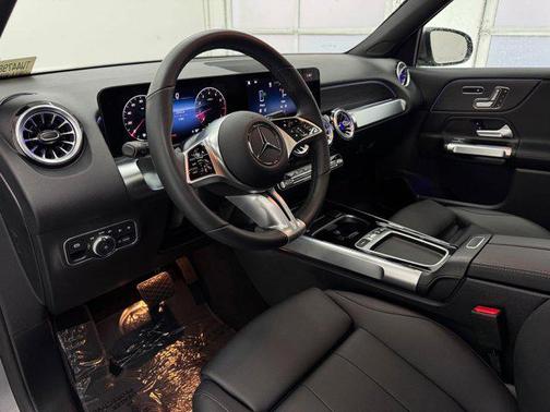 2026 Mercedes-Benz GLB 250 Base