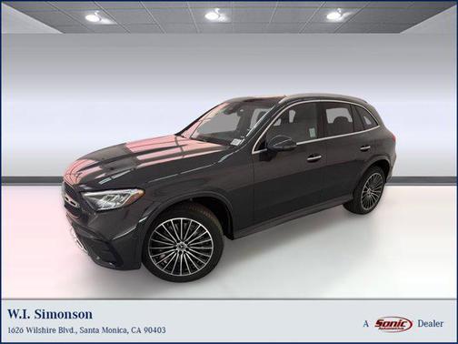 2026 Mercedes-Benz GLC 300 Base