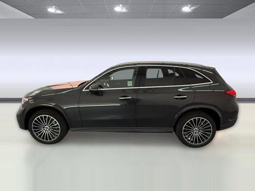 2026 Mercedes-Benz GLC 300 Base