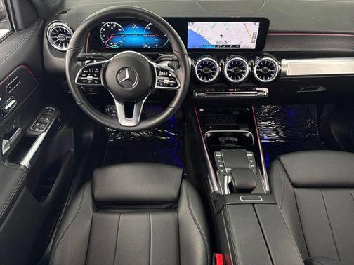 2023 Mercedes-Benz EQB 300 4MATIC