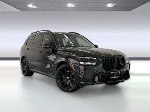 Black Sapphire Metallic 2024 BMW X7 xDrive40i