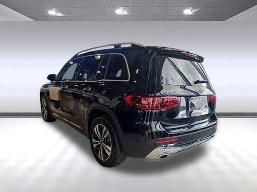2025 Mercedes-Benz GLB 250 4MATIC