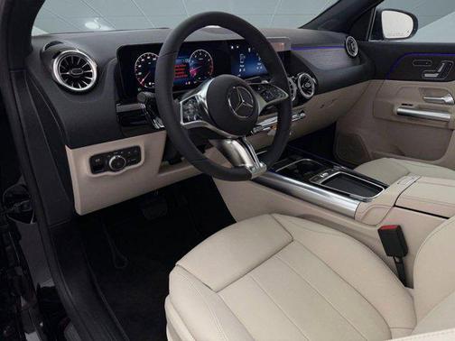 Night Black 2026 Mercedes-Benz GLA 250 4MATIC
