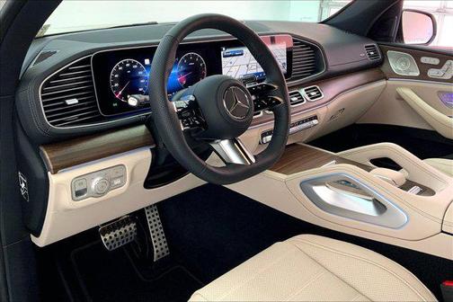 2025 Mercedes-Benz GLS 580 4MATIC