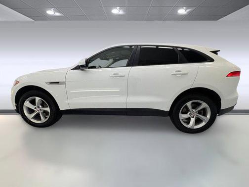 2018 Jaguar F-PACE 25t Premium