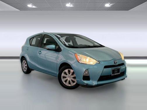 Summer Rain Metallic 2013 Toyota Prius c Four