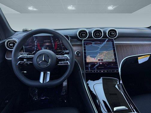 2025 Mercedes-Benz GLC 350e Base