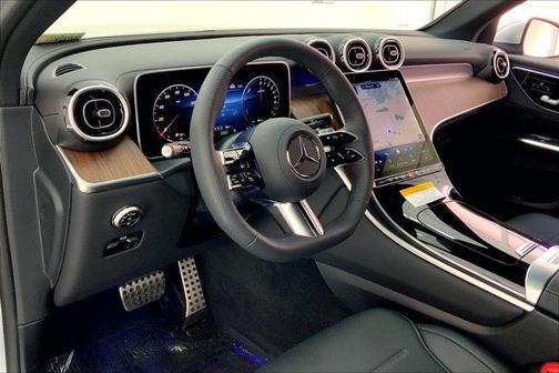 2025 Mercedes-Benz GLC 350e Base