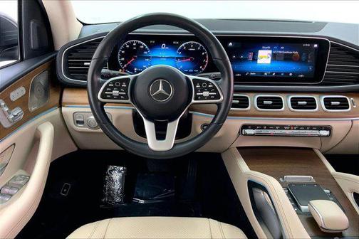 2022 Mercedes-Benz GLS 450 4MATIC