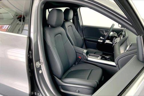 2025 Mercedes-Benz GLA 250 Base