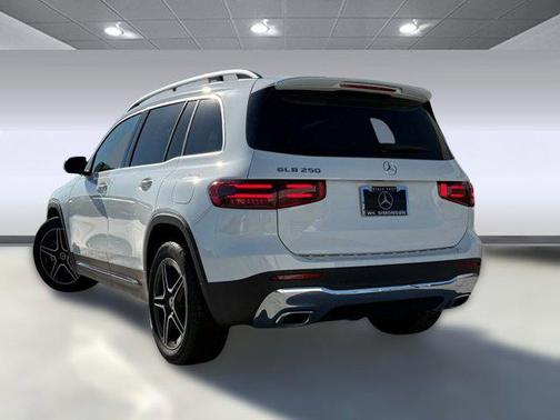2026 Mercedes-Benz GLB 250 Base