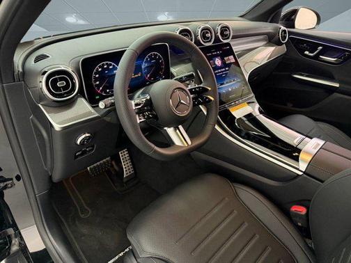 2026 Mercedes-Benz GLC 300 Base