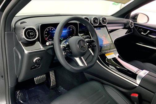 2025 Mercedes-Benz GLC 350e Base