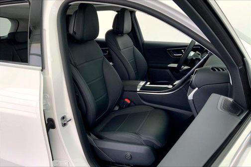 2025 Mercedes-Benz GLC 350e Base