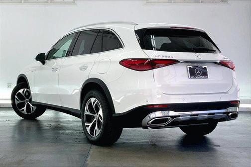 2025 Mercedes-Benz GLC 350e Base