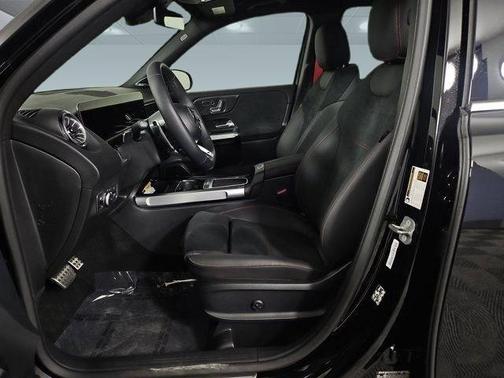 2025 Mercedes-Benz AMG GLB 35 4MATIC