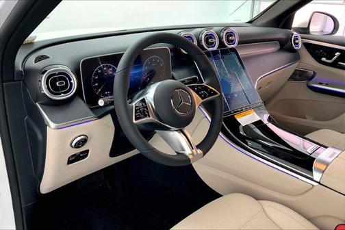 2025 Mercedes-Benz GLC 300 Base