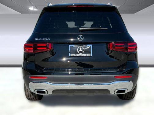 2026 Mercedes-Benz GLB 250 Base