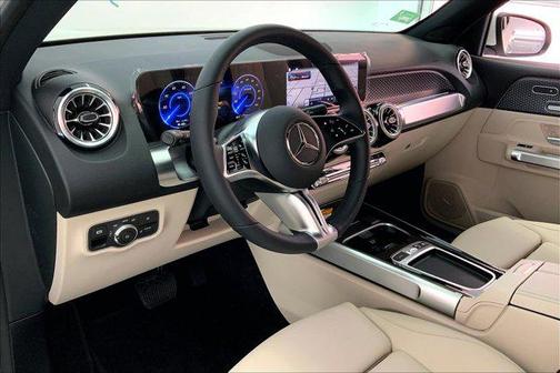 2025 Mercedes-Benz EQB 300 4MATIC