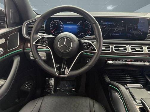 2025 Mercedes-Benz GLE 450e 4MATIC