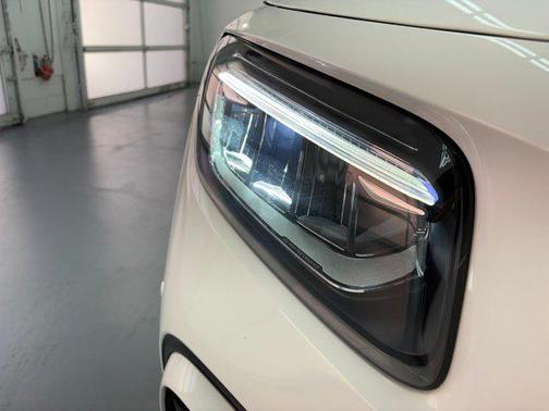 2025 Mercedes-Benz GLB 250 Base