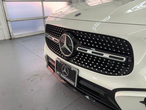 2025 Mercedes-Benz GLB 250 Base