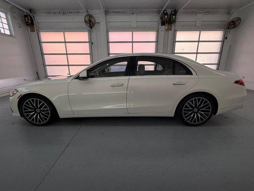 2022 Mercedes-Benz S-Class 4MATIC