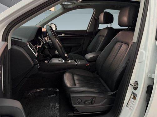 2020 Audi Q5 Premium Plus 55 TFSI e quattro S tronic