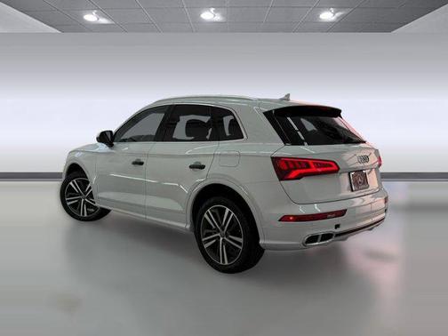 2020 Audi Q5 Premium Plus 55 TFSI e quattro S tronic