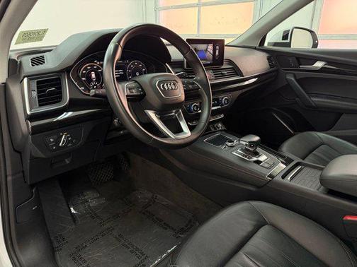 2020 Audi Q5 Premium Plus 55 TFSI e quattro S tronic