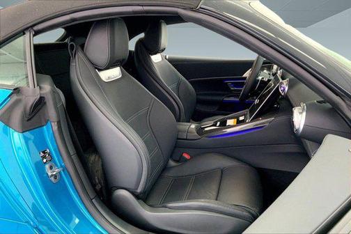 2025 Mercedes-Benz AMG SL 63 Base