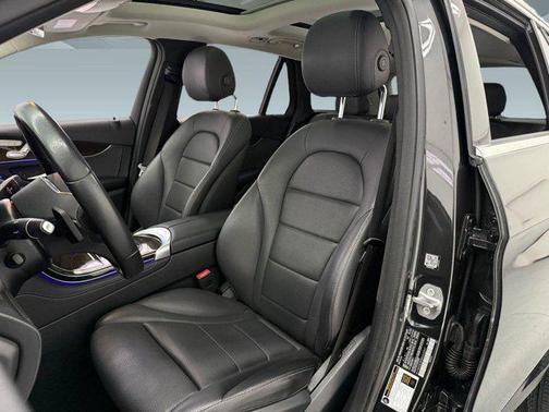 2021 Mercedes-Benz GLC 300 Base