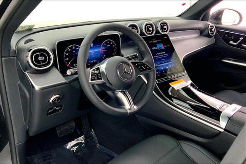 2025 Mercedes-Benz GLC 300 Base