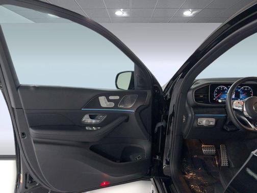 2023 Mercedes-Benz GLS 450 4MATIC