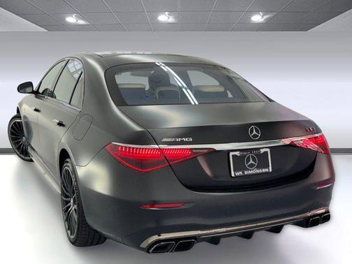 2026 Mercedes-Benz AMG S 63 E 4MATIC