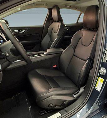 2025 Volvo S60 B5 Core