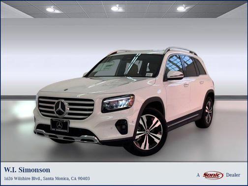 Polar White 2026 Mercedes-Benz GLB 250 Base