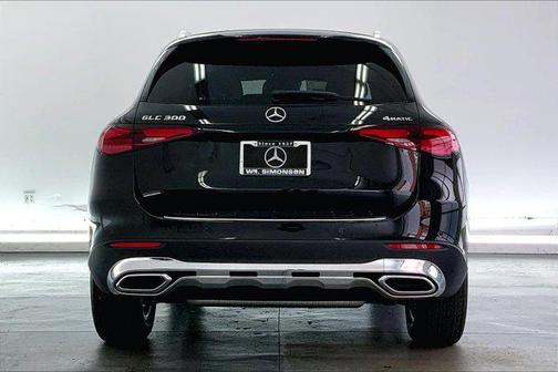 2025 Mercedes-Benz GLC 300 4MATIC