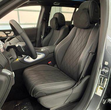 2025 Mercedes-Benz Maybach GLS 600 4MATIC