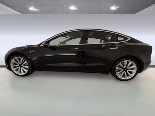 2020 Tesla Model 3 Standard Range
