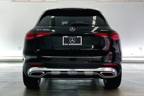 2025 Mercedes-Benz GLC 350e Base