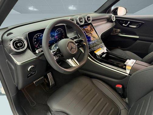 2026 Mercedes-Benz GLC 300 Base