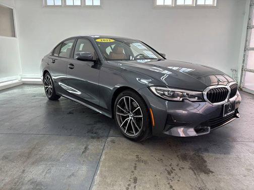 2022 BMW 330 330i