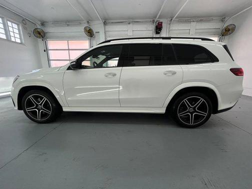 2024 Mercedes-Benz GLS 450 4MATIC