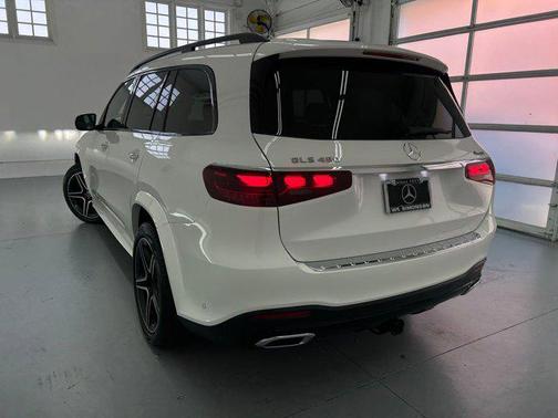 2024 Mercedes-Benz GLS 450 4MATIC