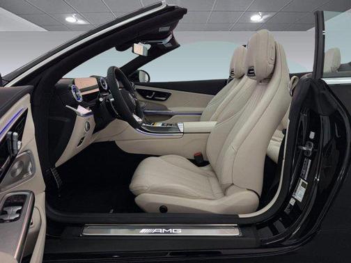 Obsidian Black Metallic 2026 Mercedes-Benz AMG CLE 53 4MATIC+