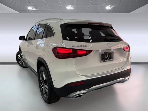 2025 Mercedes-Benz GLA 250 4MATIC